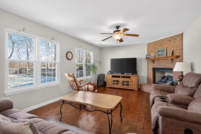 401 Hillbrook Drive, Nicholasville, KY 40356