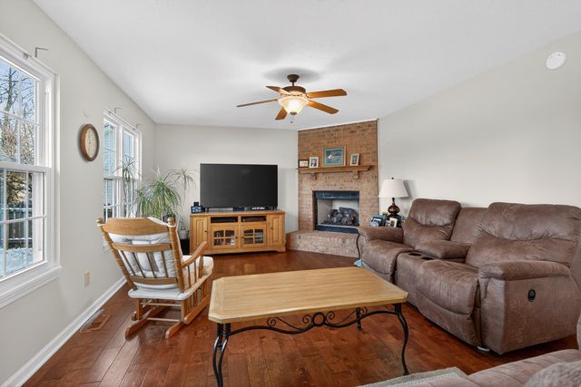 401 Hillbrook Drive, Nicholasville, KY 40356