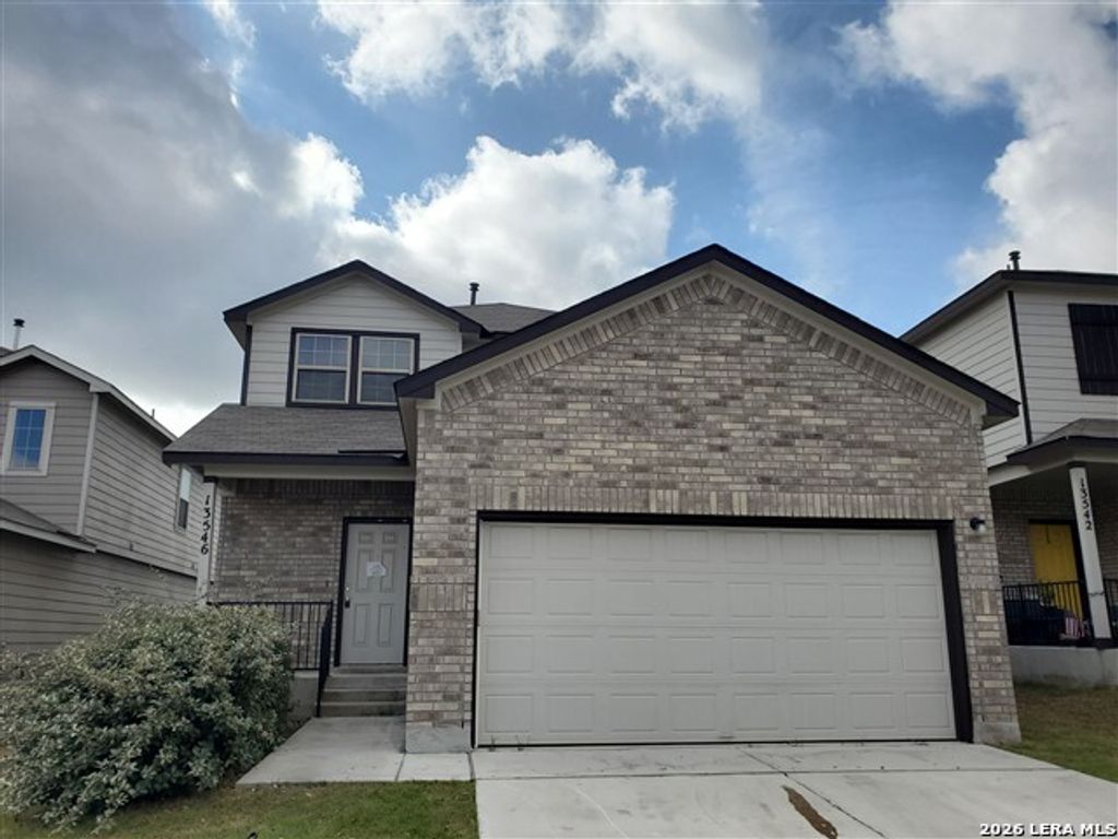 13546 Lily, St Hedwig, TX 78152