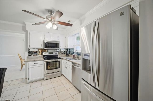 4500 Devonfield RD, Virginia Beach, VA 23456