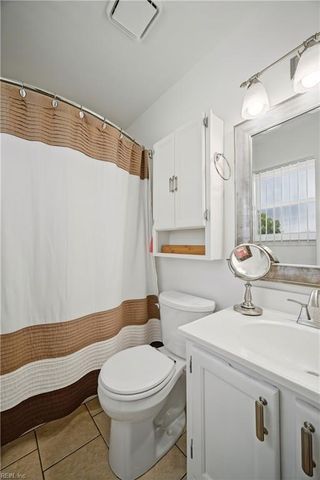 4500 Devonfield RD, Virginia Beach, VA 23456