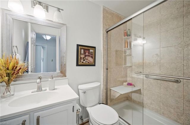 4500 Devonfield RD, Virginia Beach, VA 23456