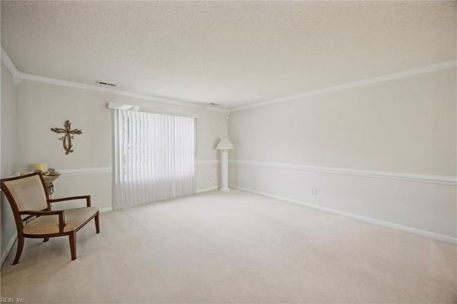 4500 Devonfield RD, Virginia Beach, VA 23456