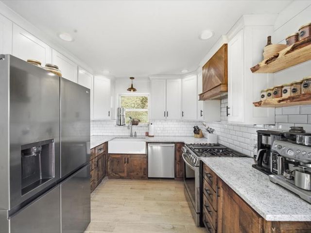 7219 W 51st Street, Tulsa, OK 74107