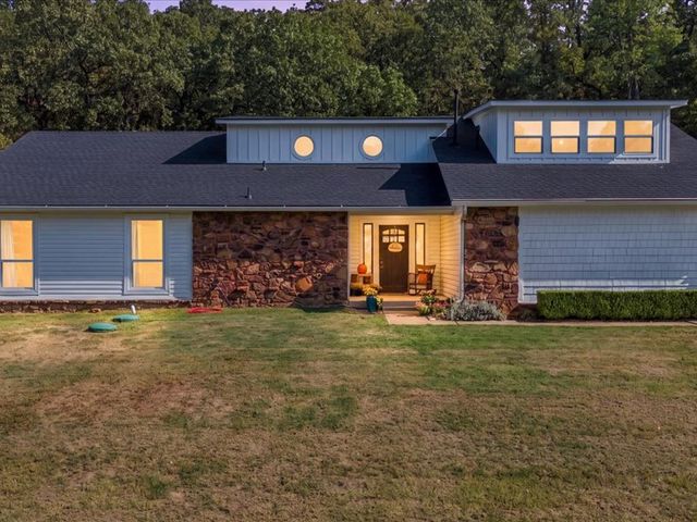 7219 W 51st Street, Tulsa, OK 74107