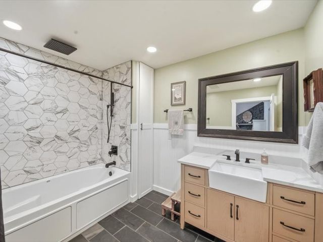 7219 W 51st Street, Tulsa, OK 74107