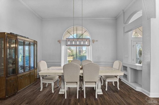 1071 Kelton Blvd, Gulf Breeze, FL 32563