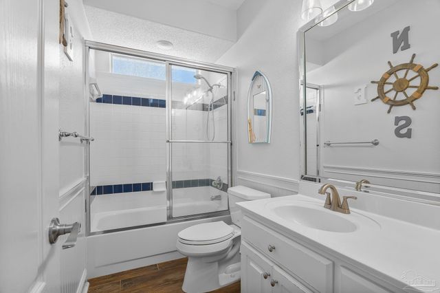 1071 Kelton Blvd, Gulf Breeze, FL 32563