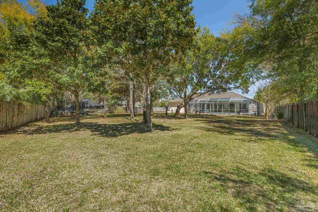 1071 Kelton Blvd, Gulf Breeze, FL 32563