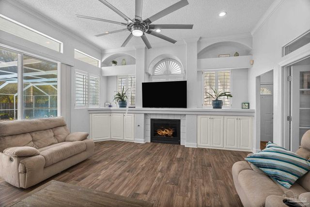 1071 Kelton Blvd, Gulf Breeze, FL 32563