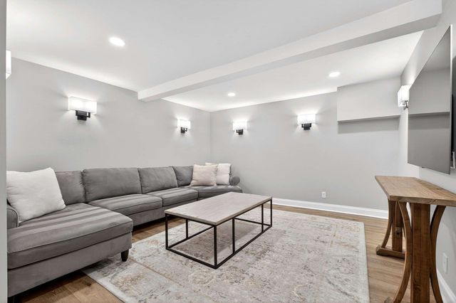 217 Lewisburg Ave, Franklin, TN 37064