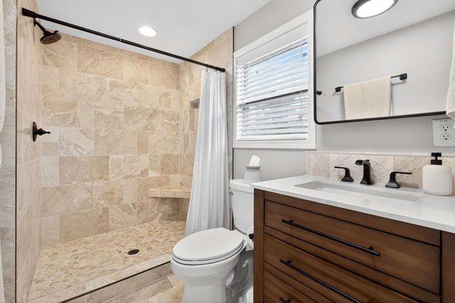 217 Lewisburg Ave, Franklin, TN 37064