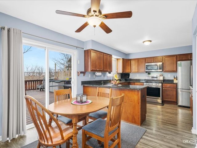 21902 W KENTWOOD Drive, Plainfield, IL 60544