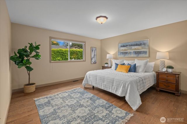 256 Scotland Drive, Camano Island, WA 98282