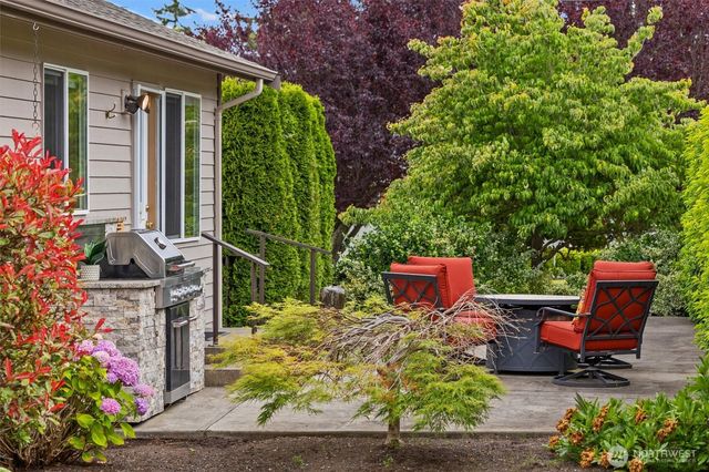 256 Scotland Drive, Camano Island, WA 98282
