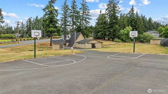 256 Scotland Drive, Camano Island, WA 98282