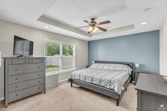 2520 Buttonwood Drive, Manhattan, KS 66502