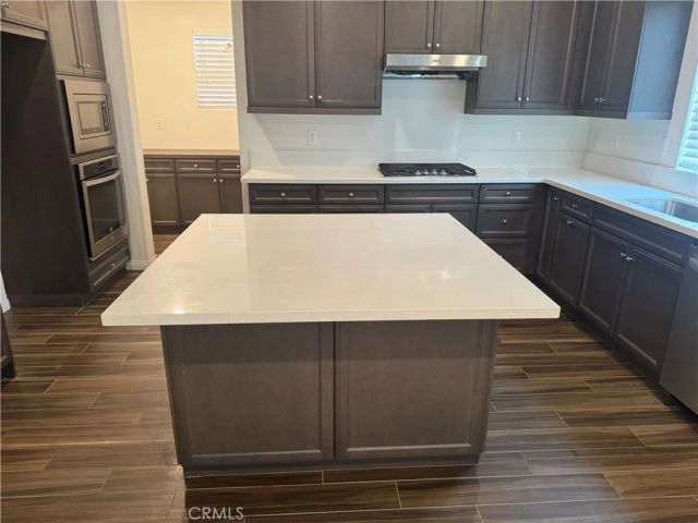 28582 Buttercup Way, Moreno Valley, CA 92555