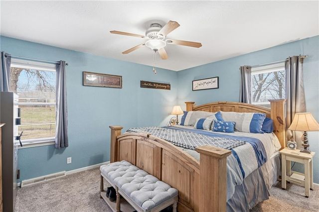 430 Chestnut Drive, Marshall, MO 65340