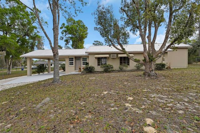 4611 GRAND AVENUE, De Leon Springs, FL 32130