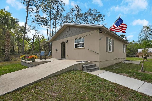 4611 GRAND AVENUE, De Leon Springs, FL 32130
