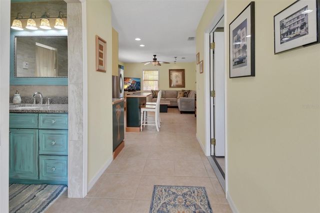 4611 GRAND AVENUE, De Leon Springs, FL 32130