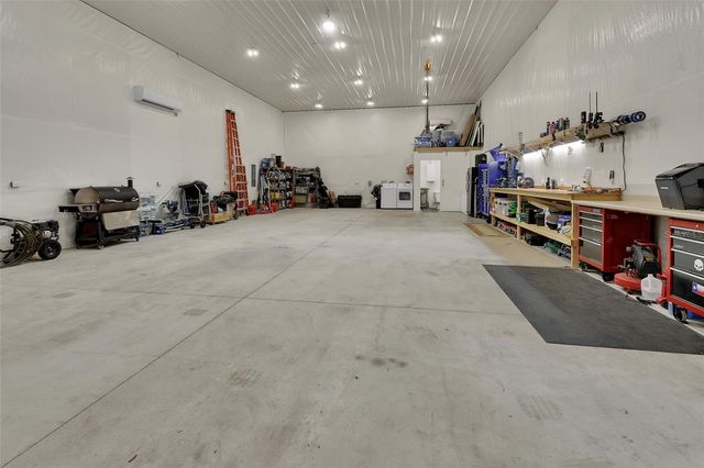 4611 GRAND AVENUE, De Leon Springs, FL 32130