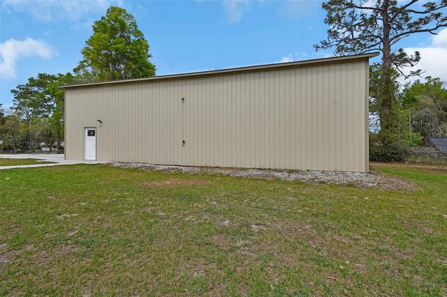 4611 GRAND AVENUE, De Leon Springs, FL 32130