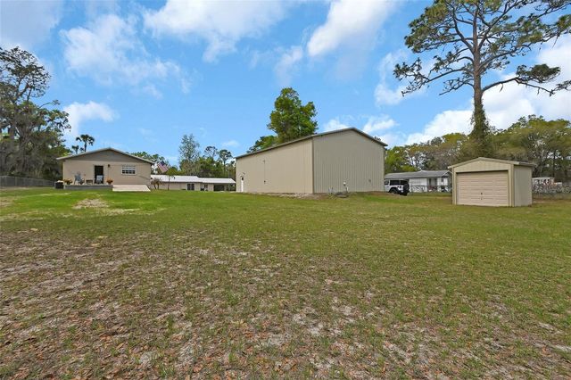 4611 GRAND AVENUE, De Leon Springs, FL 32130