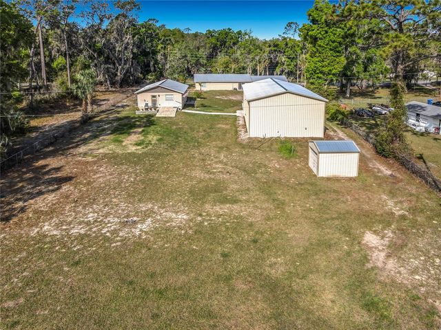 4611 GRAND AVENUE, De Leon Springs, FL 32130