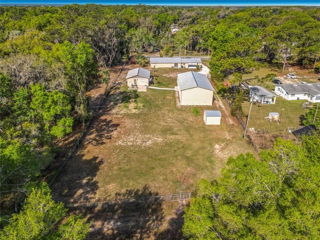 4611 GRAND AVENUE, De Leon Springs, FL 32130