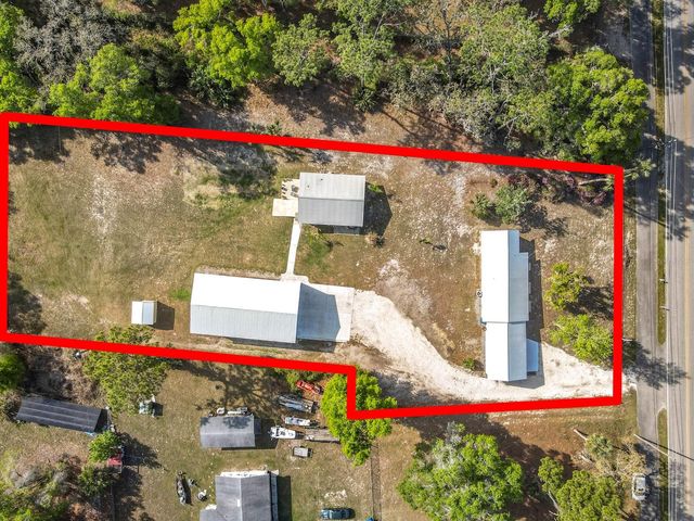4611 GRAND AVENUE, De Leon Springs, FL 32130