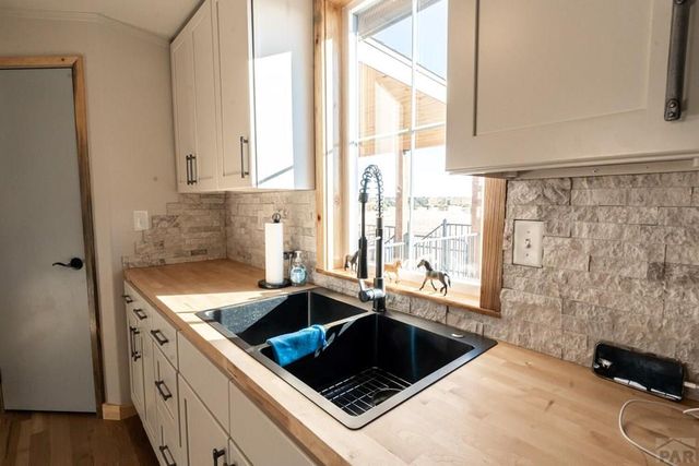 1017 County Rd 521.3, Walsenburg, CO 81089