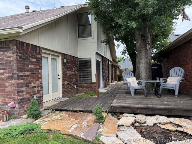 5215 E 90th Street, Tulsa, OK 74137