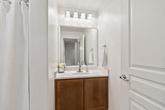 9640 Coney Island Cir, Elk Grove, CA 95758