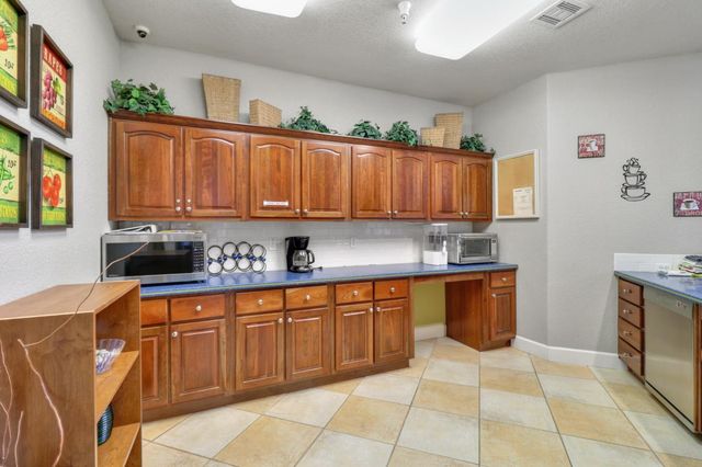 9640 Coney Island Cir, Elk Grove, CA 95758