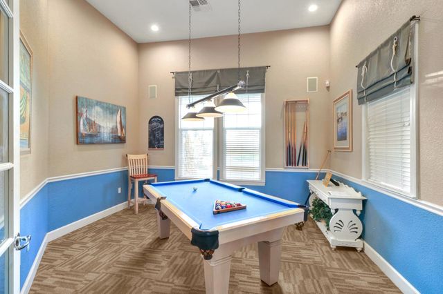 9640 Coney Island Cir, Elk Grove, CA 95758