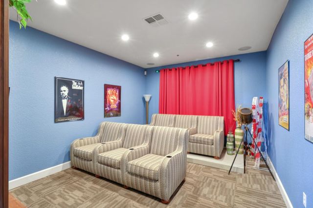 9640 Coney Island Cir, Elk Grove, CA 95758