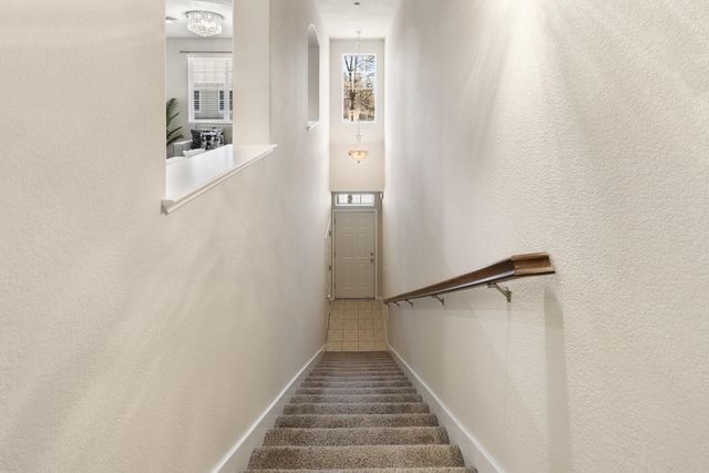 9640 Coney Island Cir, Elk Grove, CA 95758