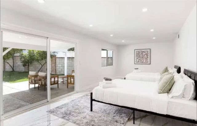 10643 Atlanta, Porter Ranch, CA 91326
