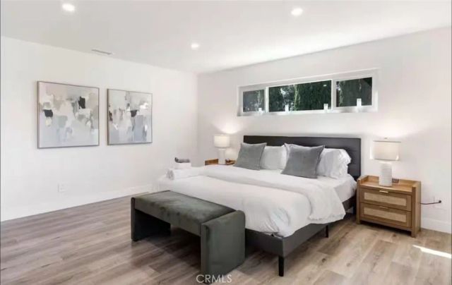 10643 Atlanta, Porter Ranch, CA 91326