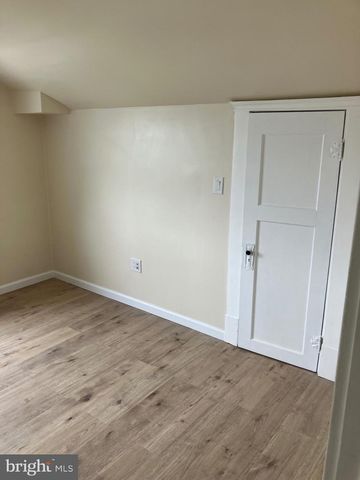 30 E STIEGEL ST, Manheim, PA 17545