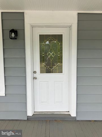 30 E STIEGEL ST, Manheim, PA 17545