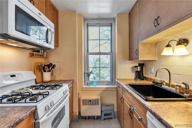 731 West Ferry Street 5G, Buffalo, NY 14222