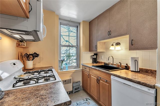 731 West Ferry Street 5G, Buffalo, NY 14222