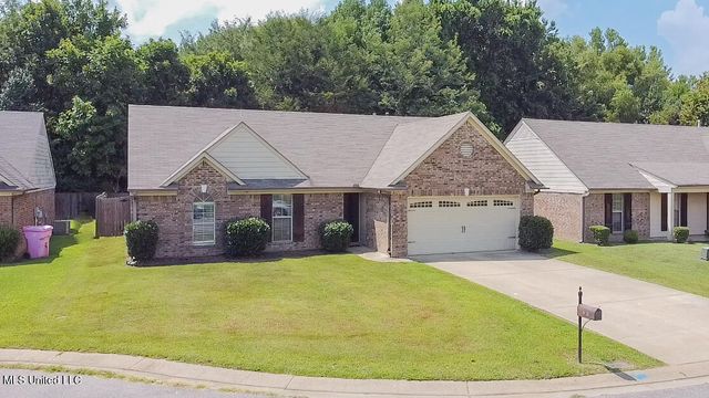 8621 Bonfire Drive, Southaven, MS 38671