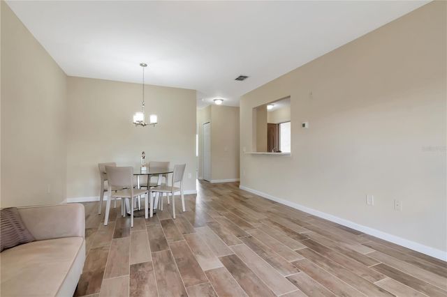 1195 GODAVARI WAY 206, Wesley Chapel, FL 33543