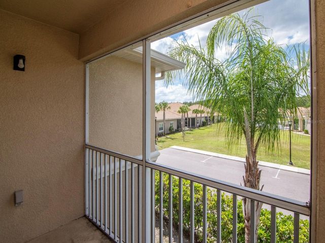 1195 GODAVARI WAY 206, Wesley Chapel, FL 33543