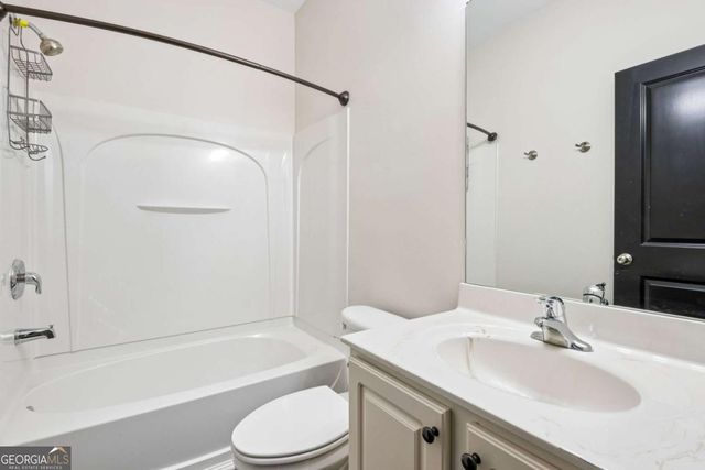 3279 Greenwood Oak Drive, Peachtree Corners, GA 30092