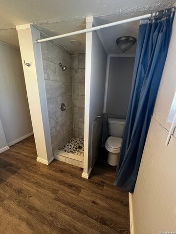 351 Overhill UNIT B, San Antonio, TX 78228